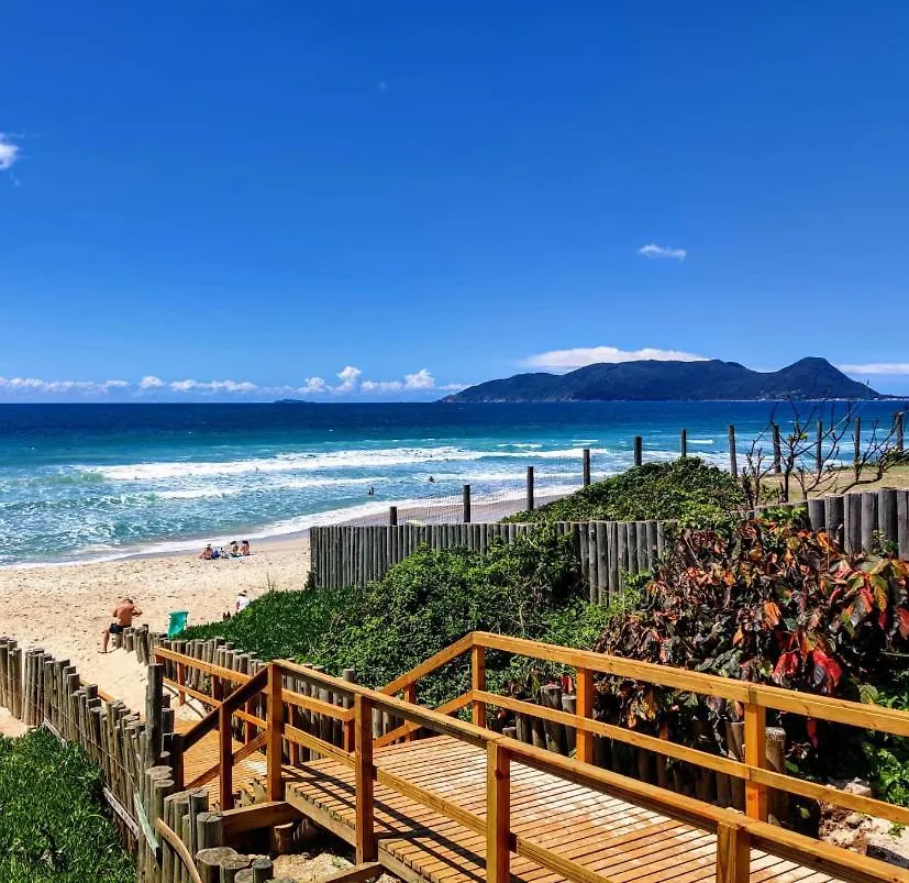 Vandrarhem Rustic House Beach Campeche Florianópolis